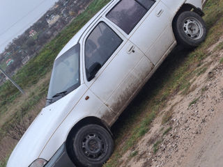 Daewoo nexia 1.5 foto 9