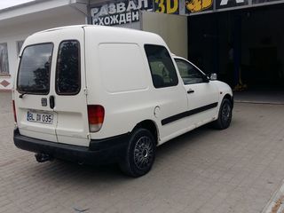 Volkswagen Caddy foto 1