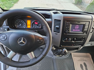 Mercedes 319 foto 8