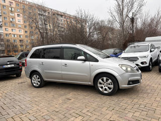 Opel Zafira foto 3