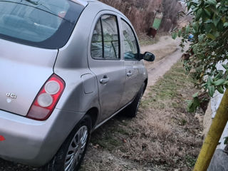 Nissan Micra foto 3