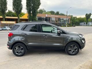 Ford EcoSport foto 5