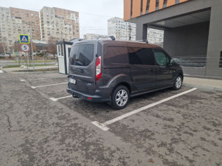 Ford Transit Connect foto 9