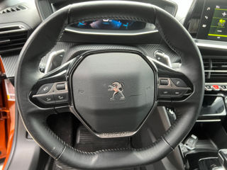 Peugeot 2008 foto 9