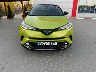 Toyota C-HR foto 3