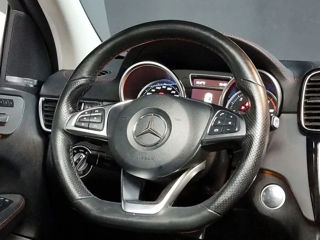 Mercedes GLE foto 13