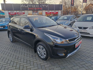 KIA Rio X-Line foto 2