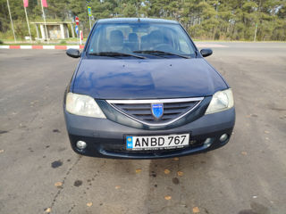 Dacia Logan foto 7