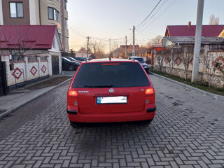 Volkswagen Passat foto 4