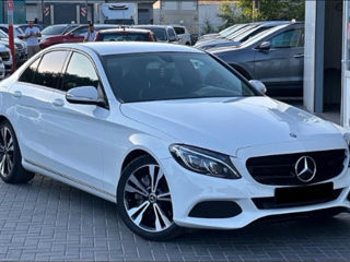 Mercedes C-Class foto 5