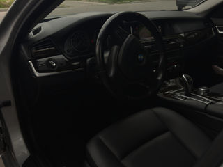 BMW 5 Series foto 3