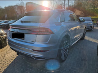 Audi Q8 foto 3