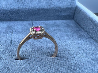 Vind inel de aur cu piatră naturală Rubin foto 3
