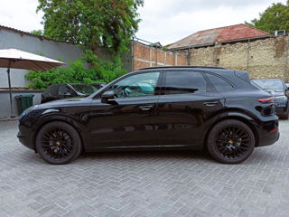 Porsche Cayenne foto 8