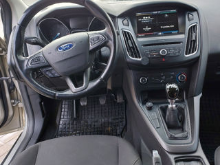 Ford Focus foto 7