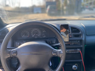 Mazda 323 foto 3