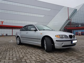 BMW 3 Series foto 6