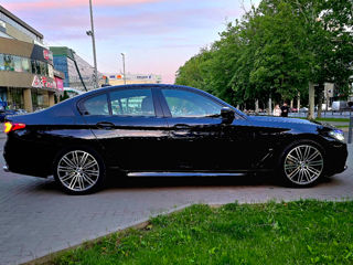BMW 5 Series foto 8