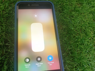 Iphone 8 64 gb foto 3