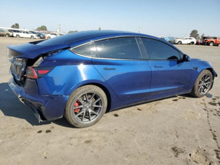 Tesla Model 3 foto 4