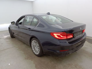 BMW 5 Series foto 5