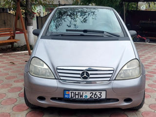 Mercedes A-Class foto 4