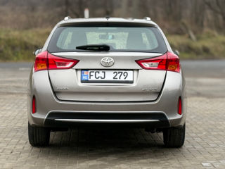 Toyota Auris foto 5