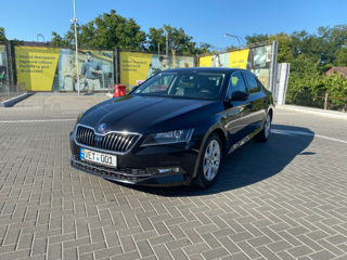 Skoda Superb foto 3