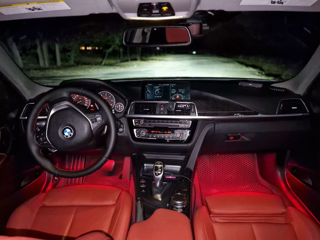 BMW 3 Series foto 8