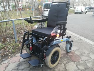 Продам не дорого немецкую электрическую инвалидную коляску Otto Bock B00S foto 1