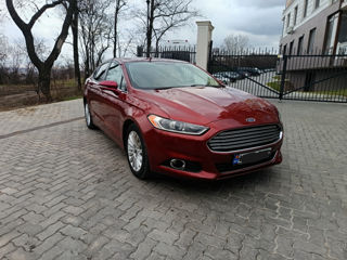 Ford Fusion foto 8