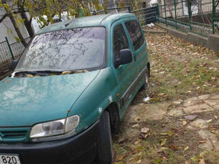 Citroen Berlingo foto 2