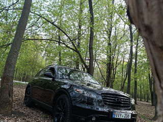 Infiniti FX фото 8