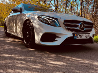 Mercedes E-Class foto 4