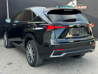 Lexus NX Series foto 6