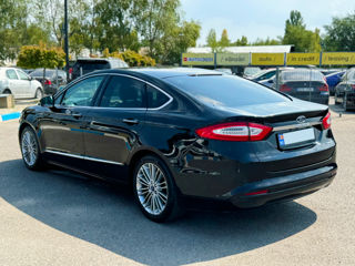 Ford Mondeo foto 7