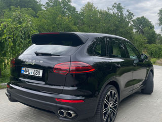 Porsche Cayenne foto 3