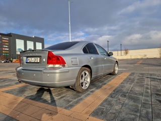 Volvo S60 foto 4