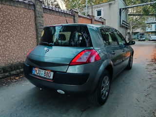 Renault Megane foto 9