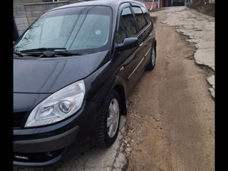 Renault Grand Scenic foto 6