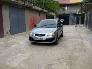 KIA Rio foto 1