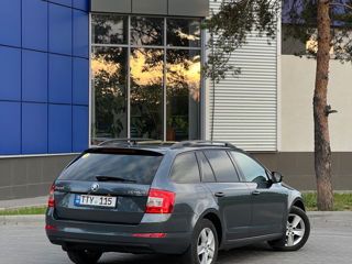 Skoda Octavia foto 2