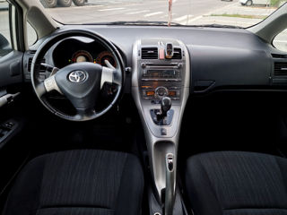 Toyota Auris foto 9