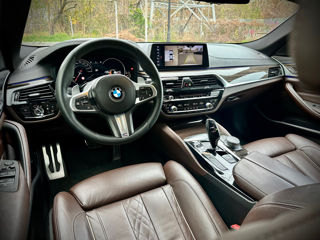 BMW 5 Series foto 6