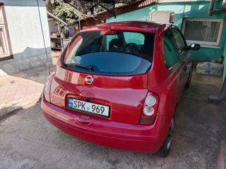 Nissan Micra foto 2