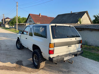 Nissan Terrano foto 4