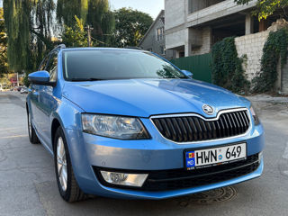 Skoda Octavia foto 2