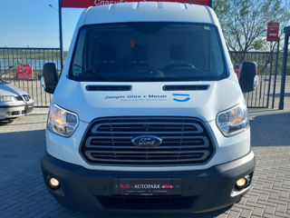 Ford Transit foto 2