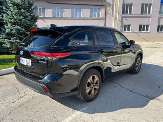 Toyota Highlander foto 2