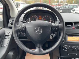 Mercedes A-Class foto 8